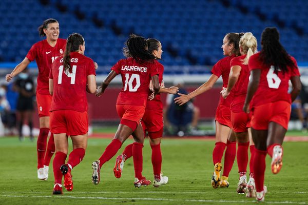 The Canadian women's team.