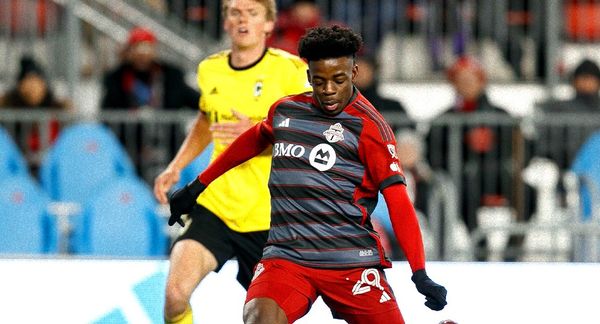 Toronto FC held to draw by Columbus Crew in home opener