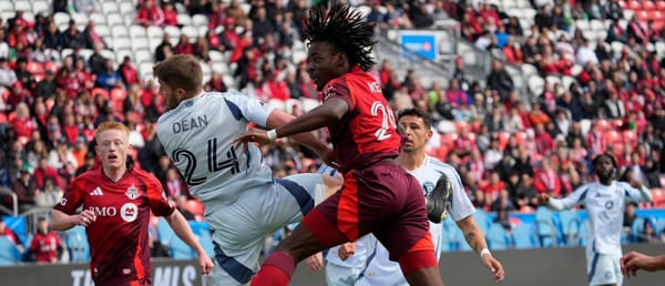 Toronto FC falls flat in loss to Chicago Fire in home opener